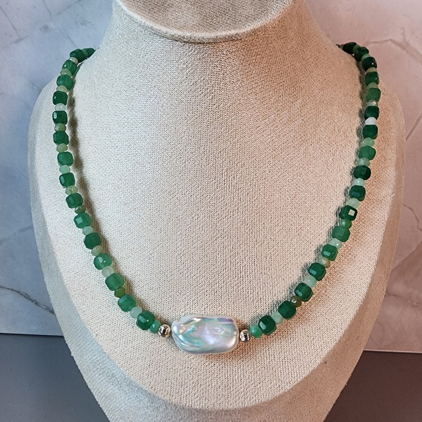 Green Onyx And Chrysoprase And Freshwater Pearl Necklace