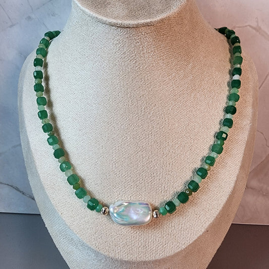 Green Onyx And Chrysoprase And Freshwater Pearl Necklace